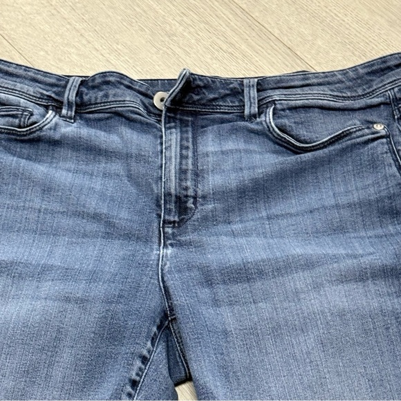 J. Jill Denim Authentic Fit Slim Ankle Women's Jeans - Picture 3 of 9